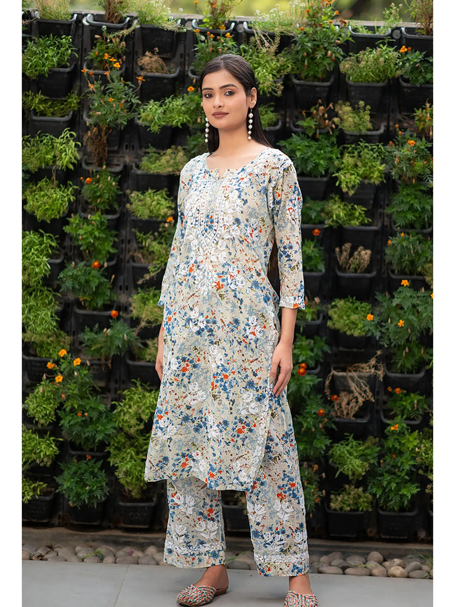 Maira Floral Chikankari Mulmul Co-ord Sets