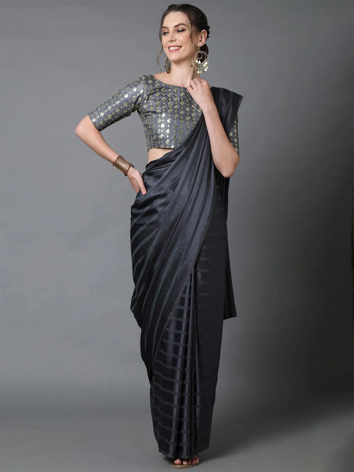 Odette Women Grey Casual Georgette And Satin Solid Saree With Unstitched Blouse